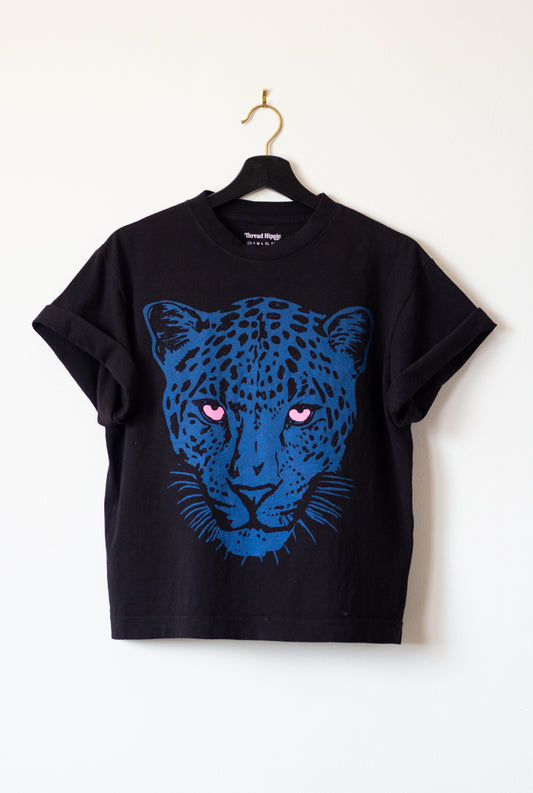 the "snow leopard III" graphic tee on black