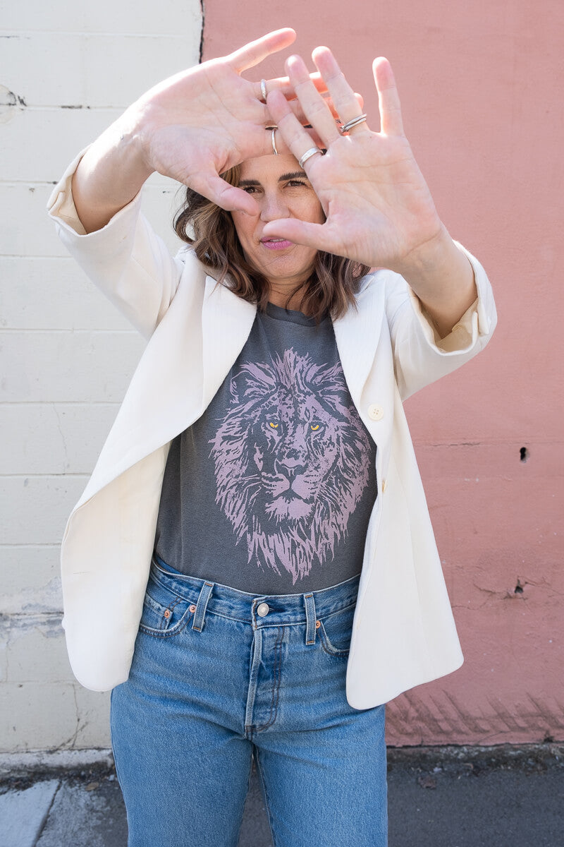 Thread Hippie lion graphic tee on vintage black.