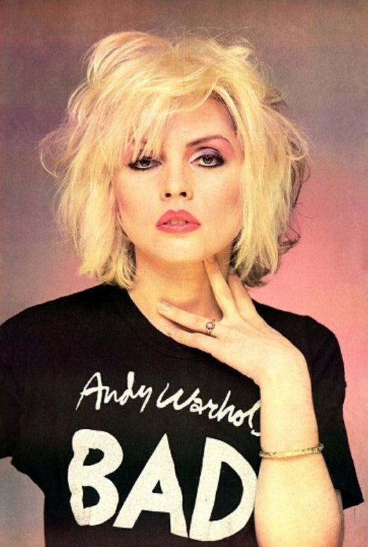 The 80s Graphic Tee Revolution: Why This Vintage Style Still Matters Today