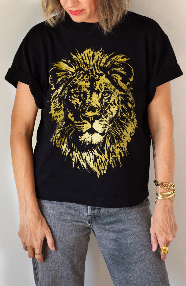 the "mane energy II" graphic tee on black