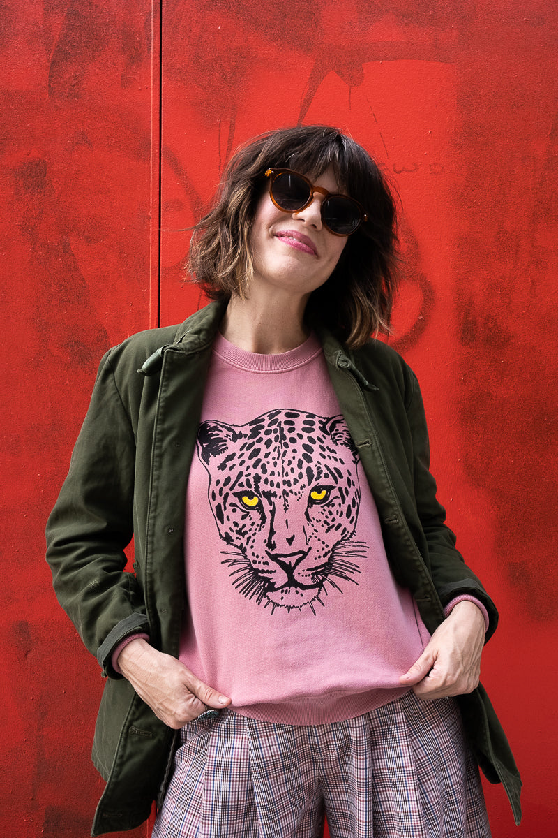 the "snow leopard" raglan sweatshirt on vintage pink