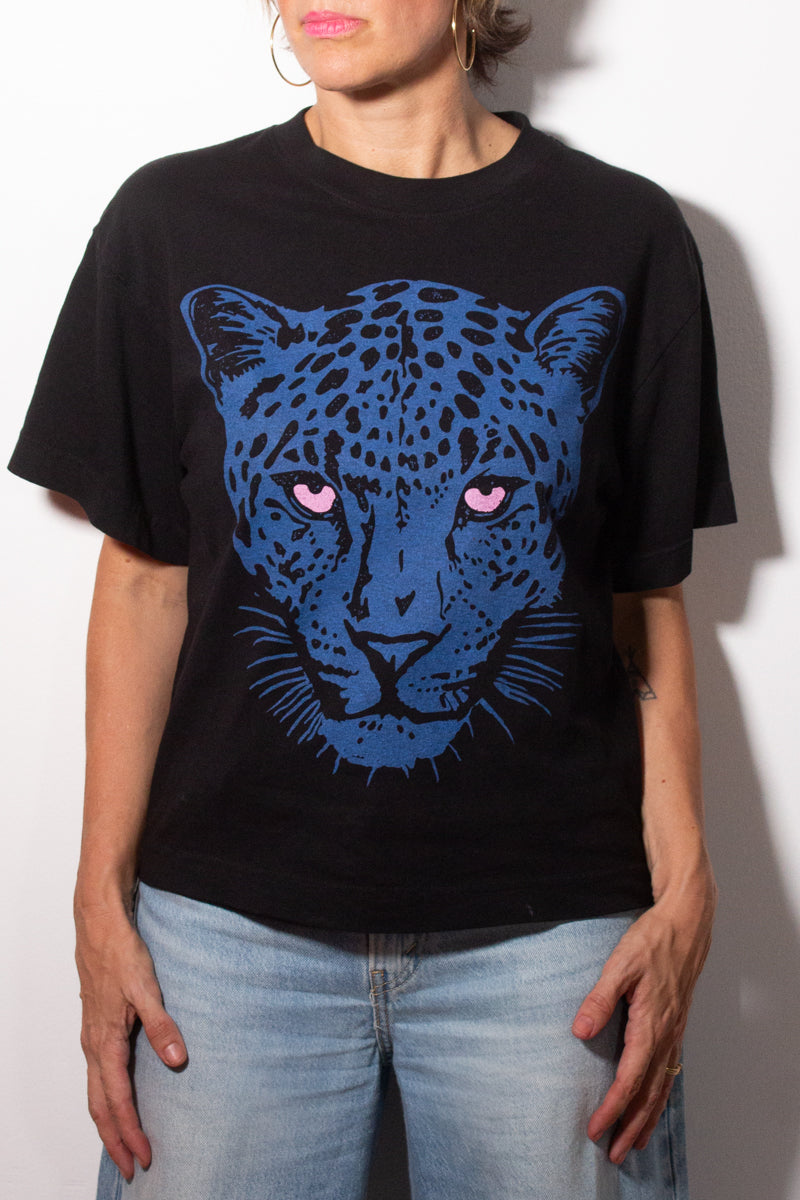 the "snow leopard III" graphic tee on black