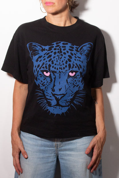 the "snow leopard III" graphic tee on black